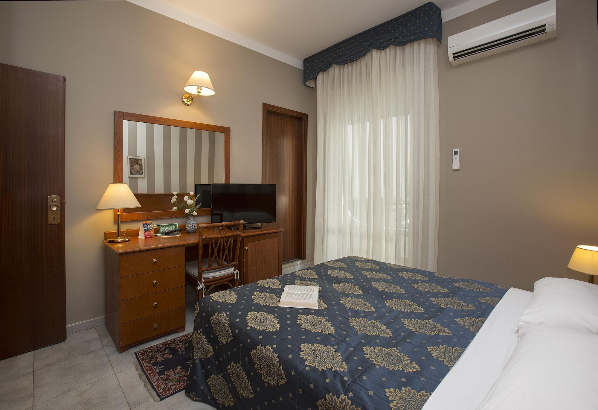 Torregrotta Hotel Redebora מראה חיצוני תמונה