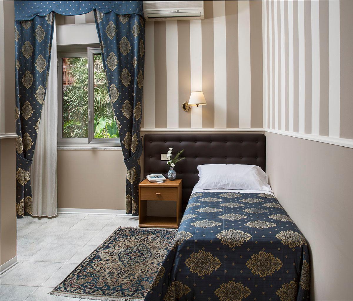 Torregrotta Hotel Redebora מראה חיצוני תמונה